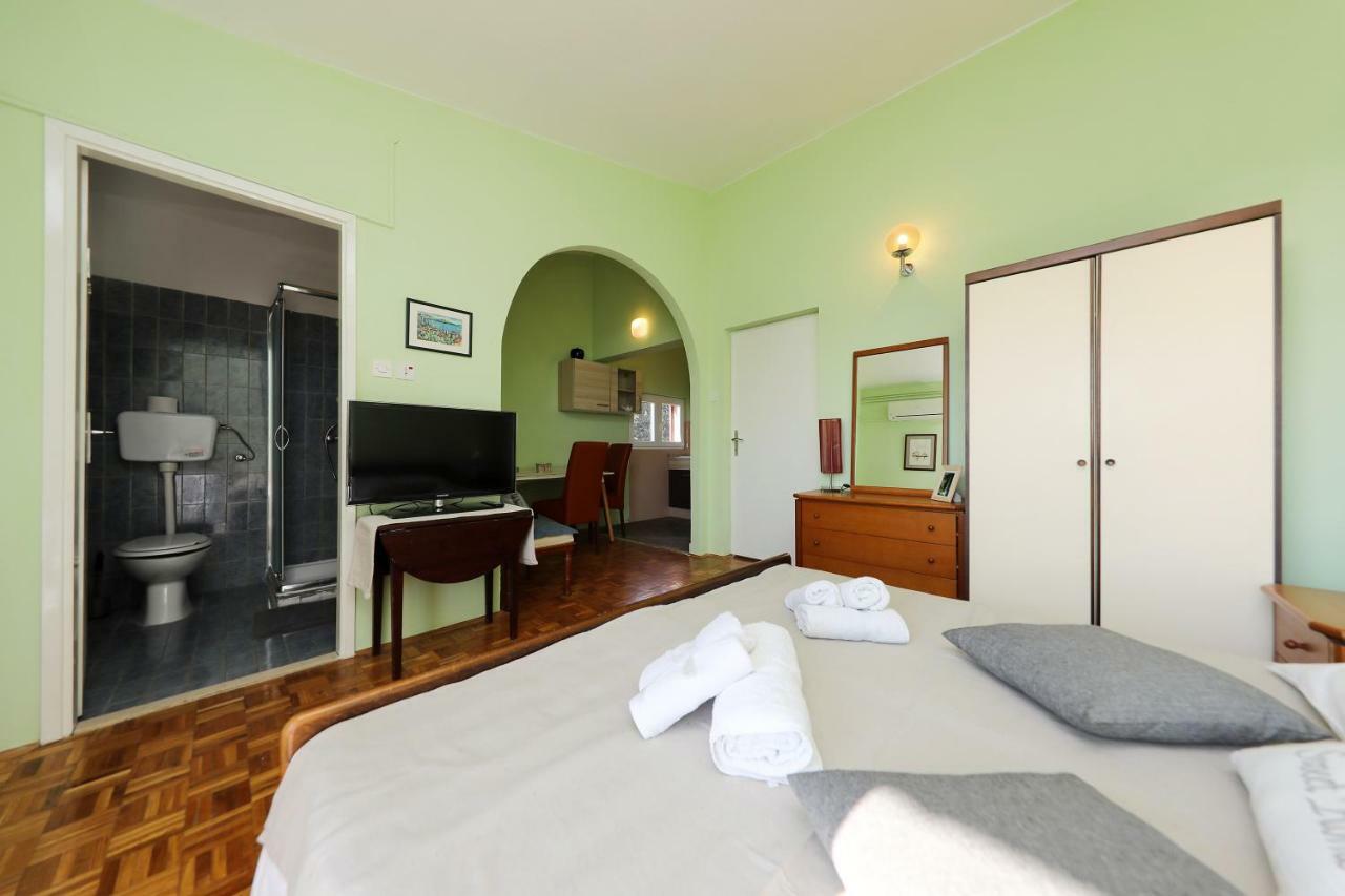 Villa Terracotta App 4 Starigrad Paklenica Eksteriør billede